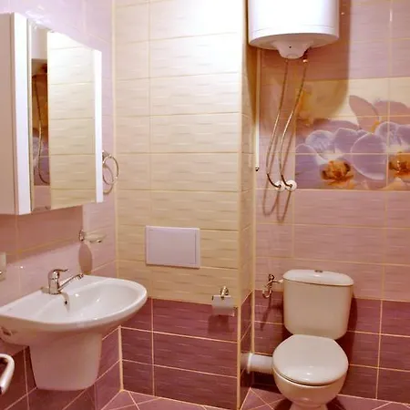 Апартамент Уют-2 Apartment
