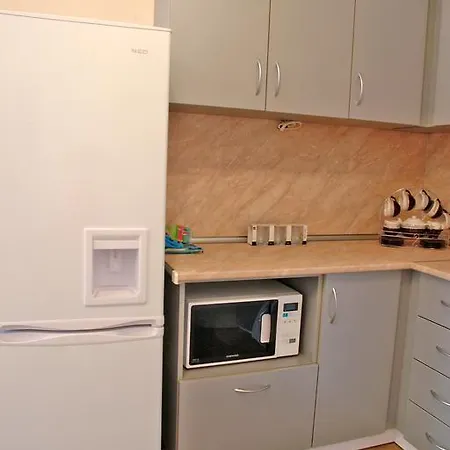 Апартамент Уют-2 Apartment *