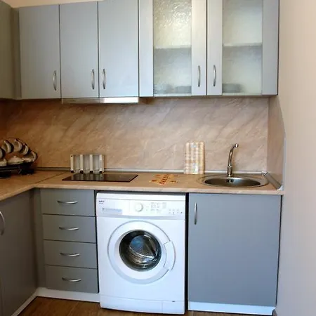 Апартамент Уют-2 Apartment
