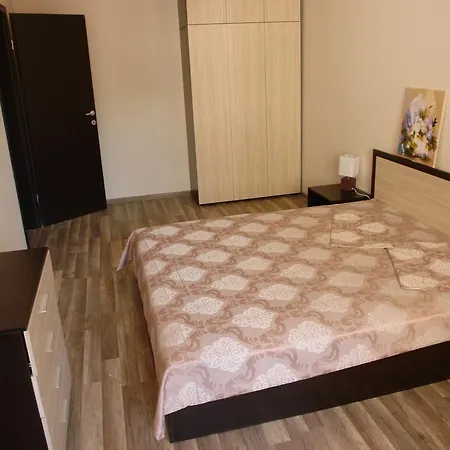 Apartment Апартамент Уют-2 *